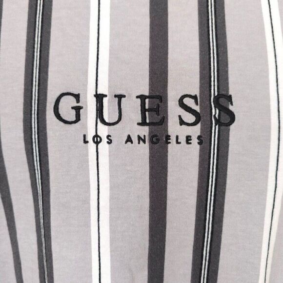 Guess Originals T Shirt Mens Size Small Gray Black Striped OVERSIZED Fit - Picture 3 of 6